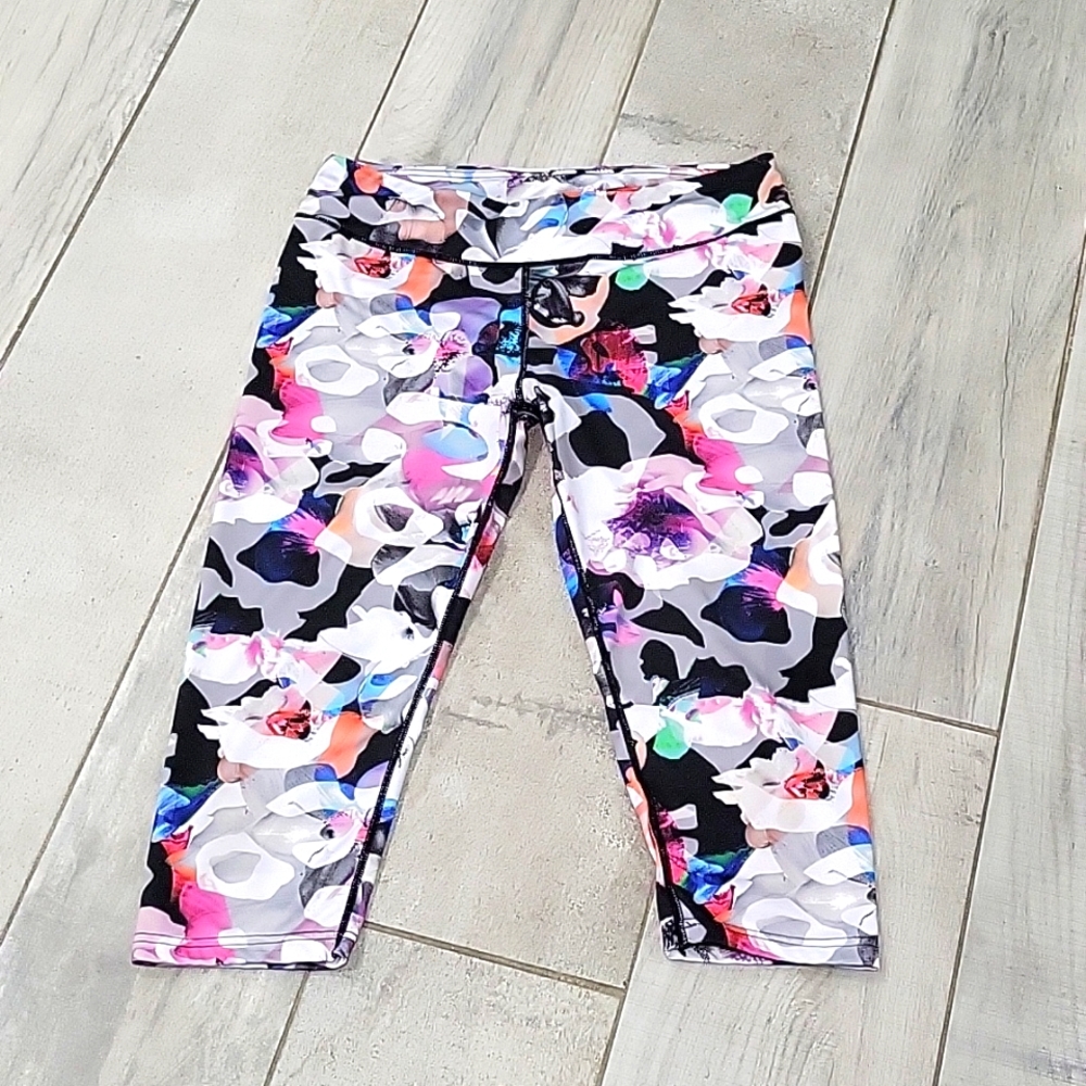 Shoactive capri multicolor  legging size large #2